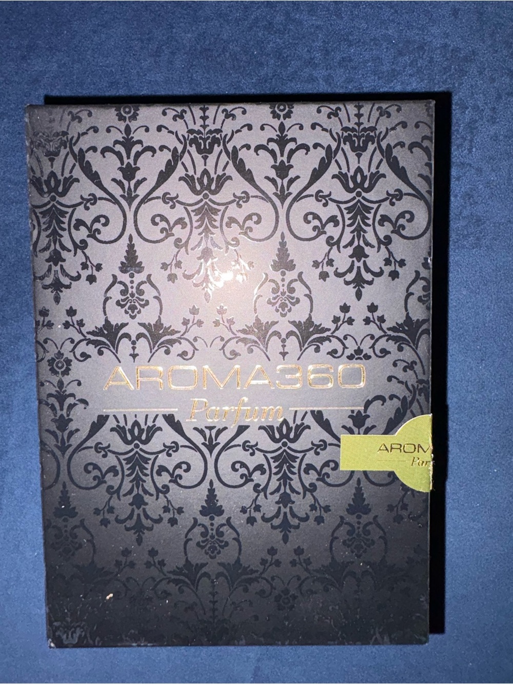 Bundle AROMA360 Parfum Box in Black with Gold Details 1.6 oz